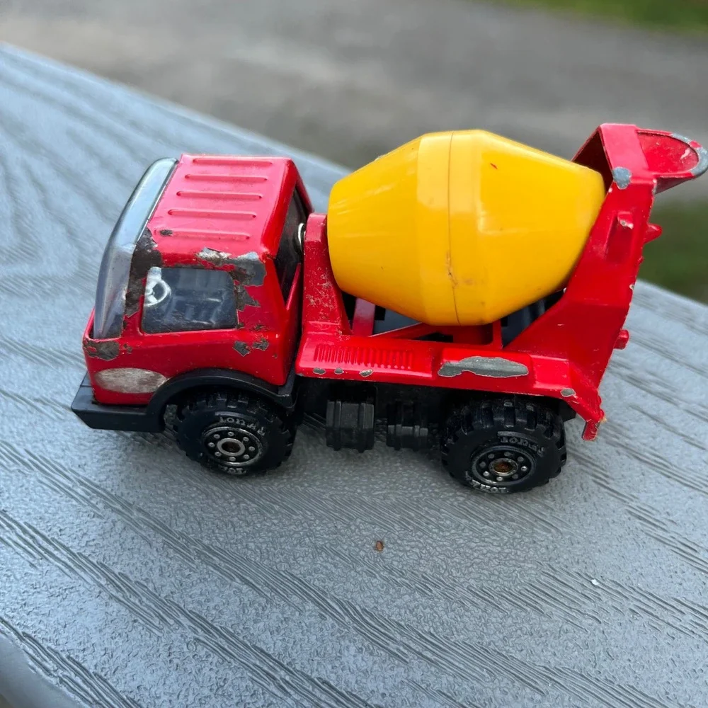Vintage 1970 Tonka Cement Mixer Truck Red Diecast Made in Japan 3.5 Inch